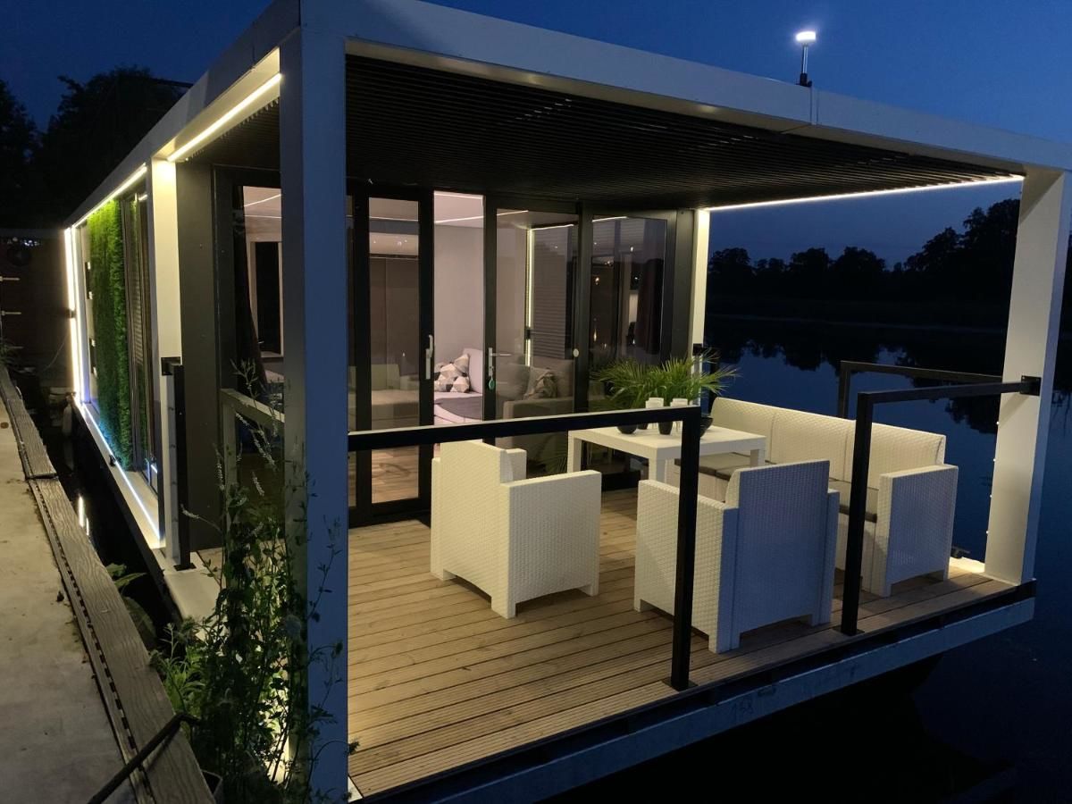 Ботели Houseboat-Dom na wodzie - Modern 1 - Gdynia Гдыня-22